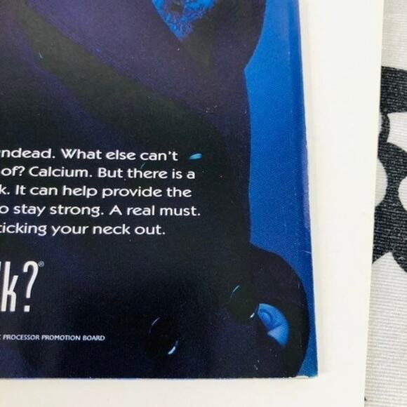 Black Panther #1. 1st App of Okoye Nakia Zuri & Dora Milaje - Picture 8 of 9